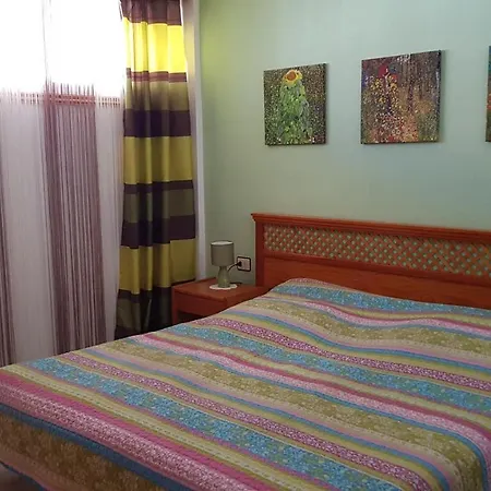 Playa De La Arena Apartment *